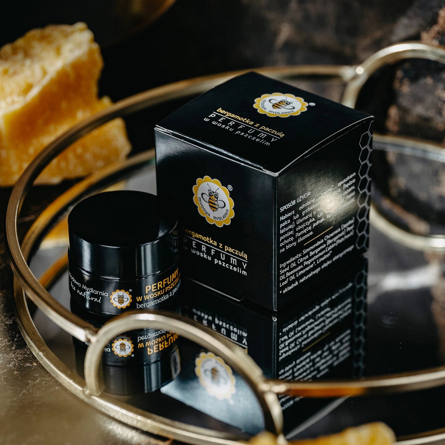 Perfumy w wosku pszczelim BERGAMOTKA Z PACZULĄ